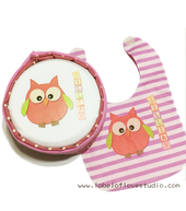 Owl in Sweet Blocks Personalized Diaper Cake and bib