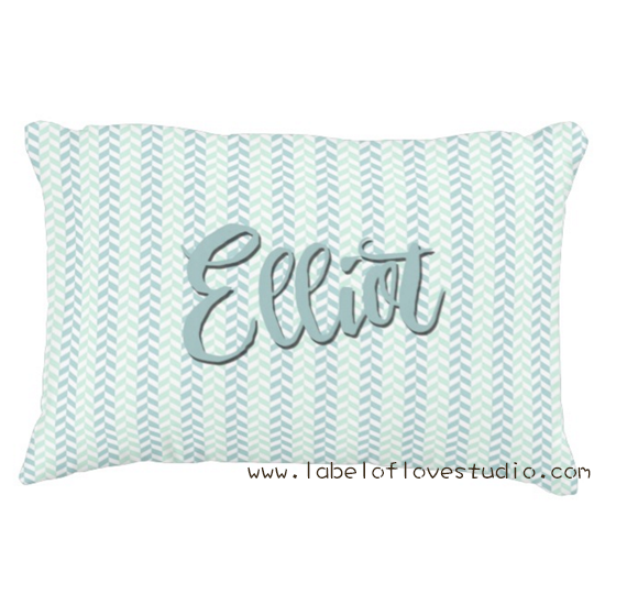 Sweet Classic Pillow in Blue